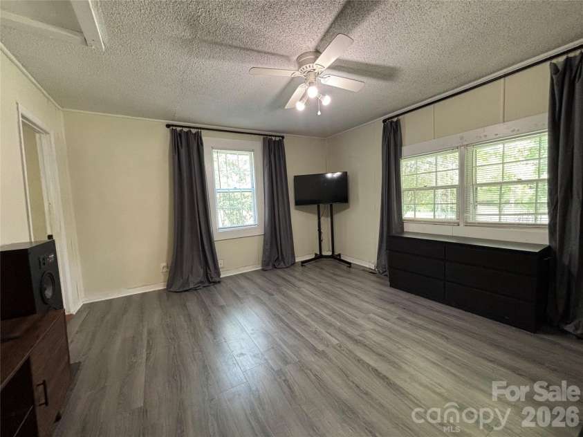 441 Pineview Road, Rock Hill, SC 29730.  MLS# CAR4398244, YatesRealty ID 36980. Bedroom