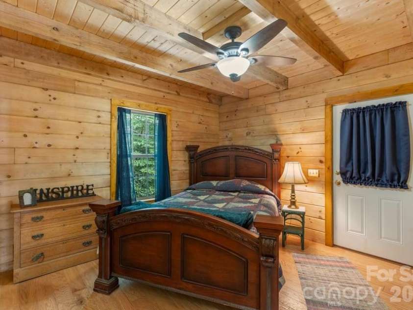 4435 Flat Mountain Road, Highlands, NC 28741.  MLS# CAR4402768, YatesRealty ID 36981. Guest Room 2 on the Main Level