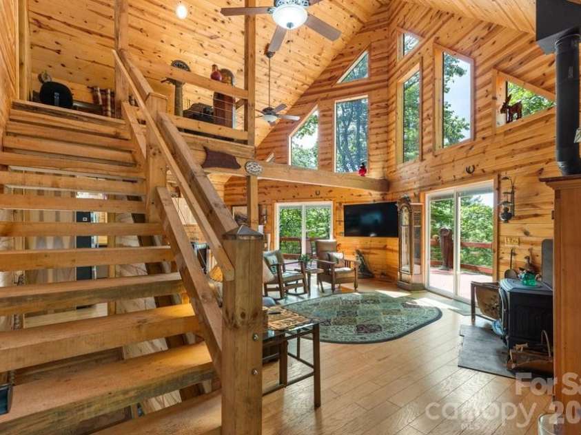 4435 Flat Mountain Road, Highlands, NC 28741.  MLS# CAR4402768, YatesRealty ID 36981. View from front entrance