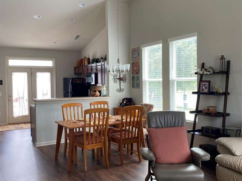 100 Ferncliff Drive, Mount Holly, NC 28120.  MLS# CAR4390766, YatesRealty ID 36985. 
