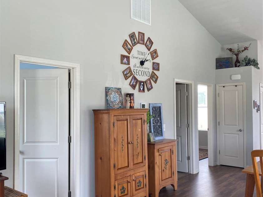 100 Ferncliff Drive, Mount Holly, NC 28120.  MLS# CAR4390766, YatesRealty ID 36985. 