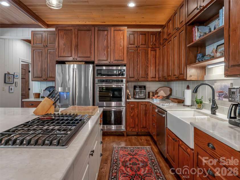 103 Old Saluda Drive, Saluda, NC 28773.  MLS# CAR4401820, YatesRealty ID 36989. 