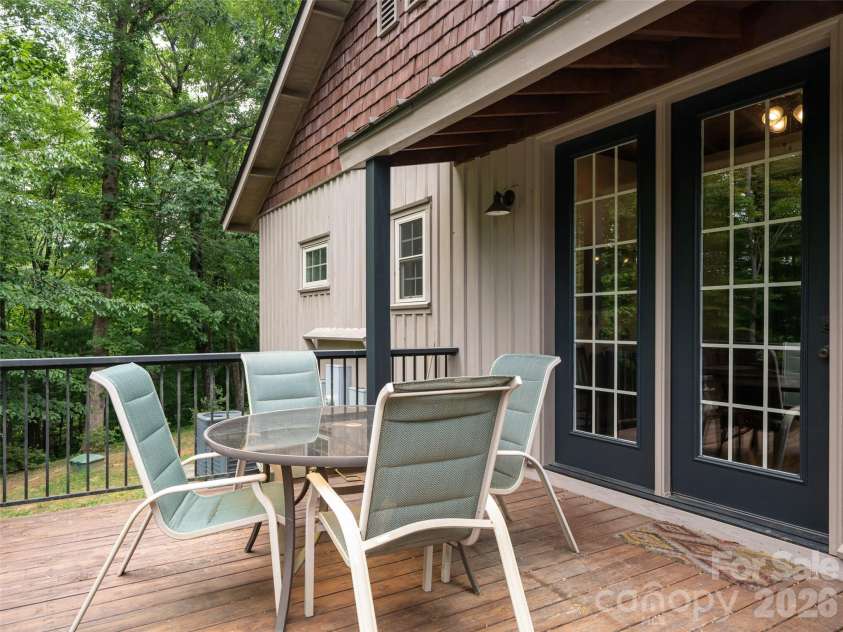 103 Old Saluda Drive, Saluda, NC 28773.  MLS# CAR4401820, YatesRealty ID 36989. 