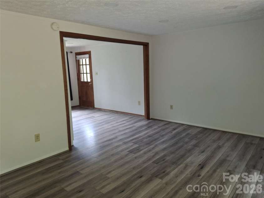 232 Tilson Drive, Mars Hill, NC 28754.  MLS# CAR4403424, YatesRealty ID 36994. LR