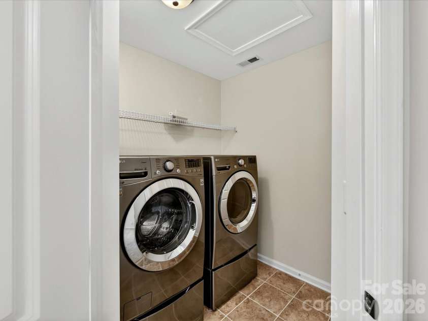9333 Alice Mcginn Drive, Charlotte, NC 28277.  MLS# CAR4403630, YatesRealty ID 36995. 