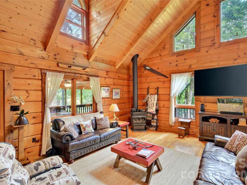 664 Paxton Creek Road, Marion, NC 28752.  MLS# CAR4396742, YatesRealty ID 36996. 