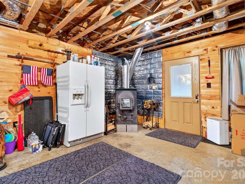 664 Paxton Creek Road, Marion, NC 28752.  MLS# CAR4396742, YatesRealty ID 36996. 