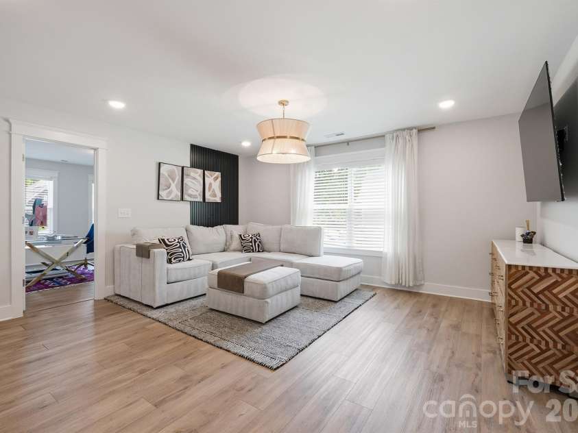 13223 Fiore Place, Huntersville, NC 28078.  MLS# CAR4400235, YatesRealty ID 36997. 