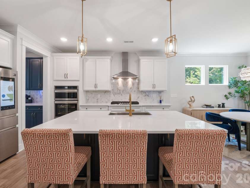 13223 Fiore Place, Huntersville, NC 28078.  MLS# CAR4400235, YatesRealty ID 36997. Kitchen