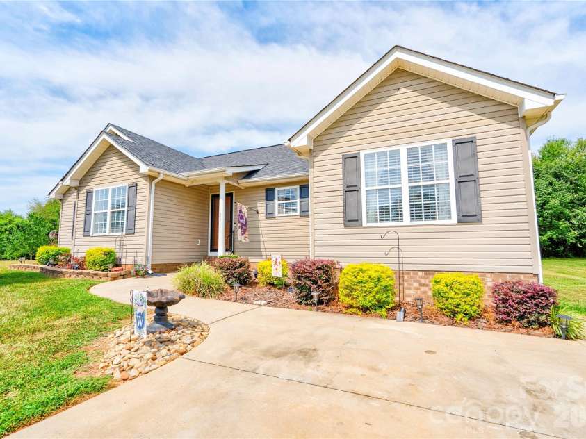 201 Black Rock School Road, Cherryville, NC 28021.  MLS# CAR4403118, YatesRealty ID 36998. 