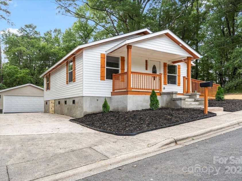 416 Richardson Street, Albemarle, NC 28001.  MLS# CAR4326182, YatesRealty ID 370. 