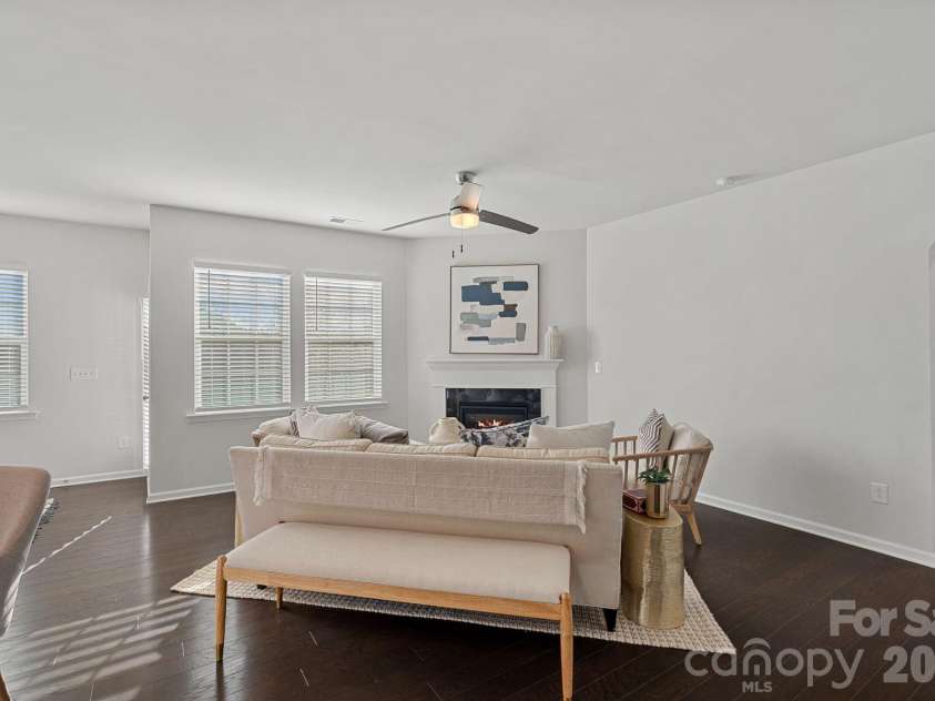 17519 Snug Harbor Road, Charlotte, NC 28278.  MLS# CAR4344253, YatesRealty ID 37003. 