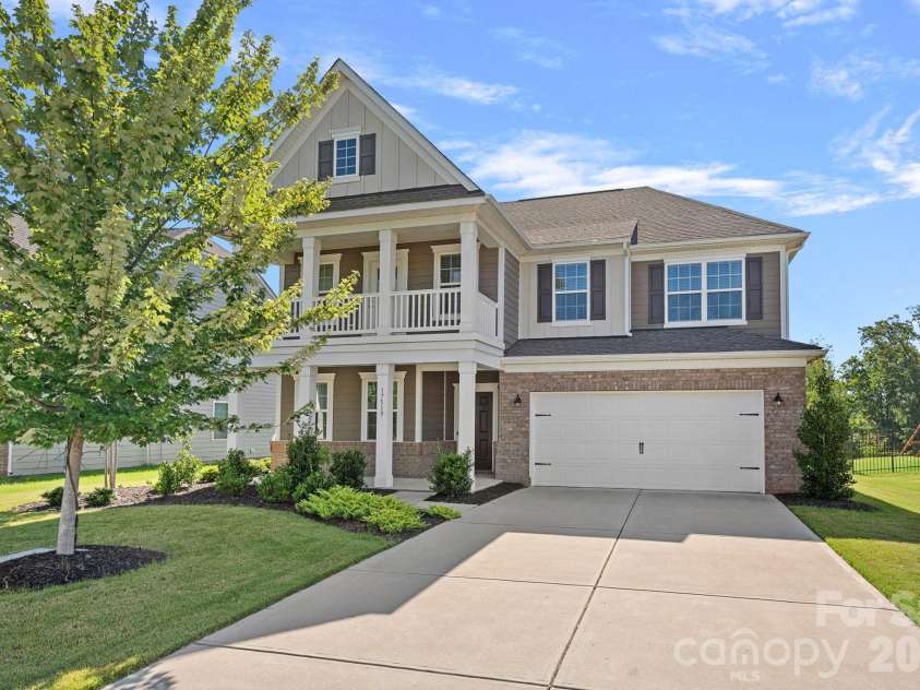 17519 Snug Harbor Road, Charlotte, NC 28278.  MLS# CAR4344253, YatesRealty ID 37003. 