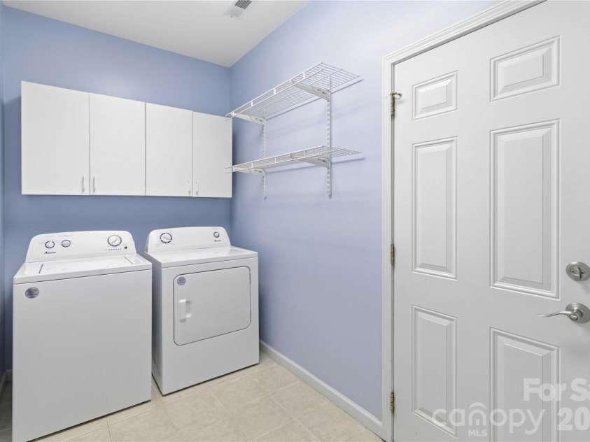 1603 Hunters Place Road, York, SC 29745.  MLS# CAR4392747, YatesRealty ID 37004. 