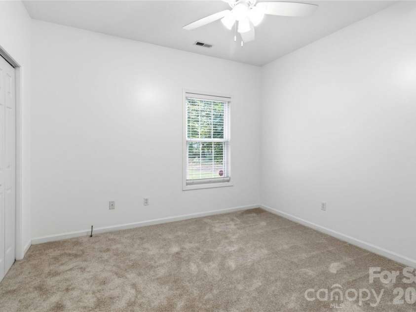 1603 Hunters Place Road, York, SC 29745.  MLS# CAR4392747, YatesRealty ID 37004. 