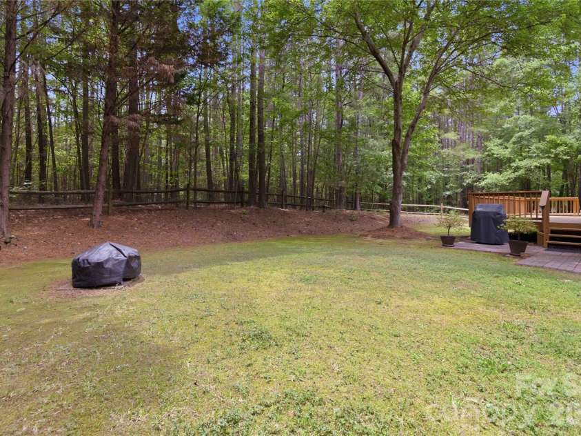 1603 Hunters Place Road, York, SC 29745.  MLS# CAR4392747, YatesRealty ID 37004. 