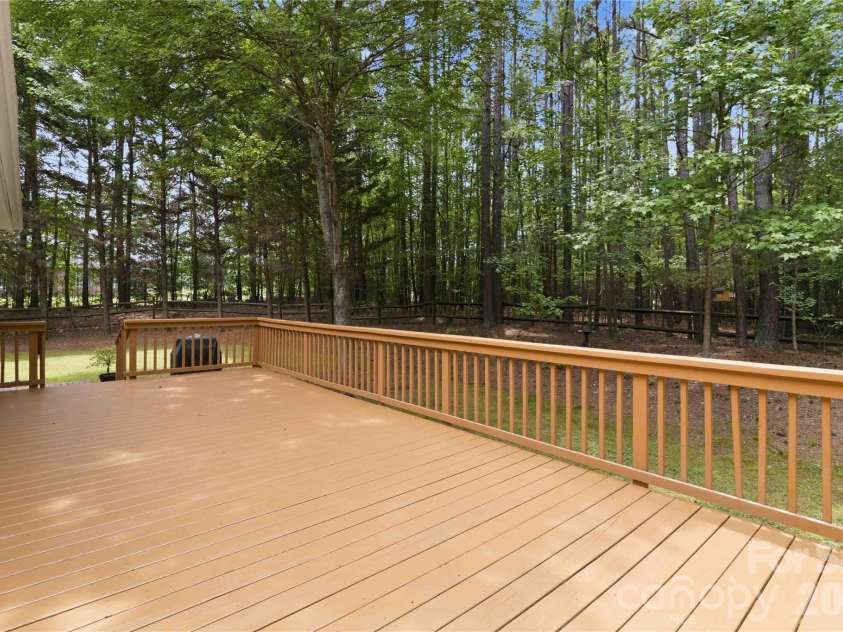 1603 Hunters Place Road, York, SC 29745.  MLS# CAR4392747, YatesRealty ID 37004. 