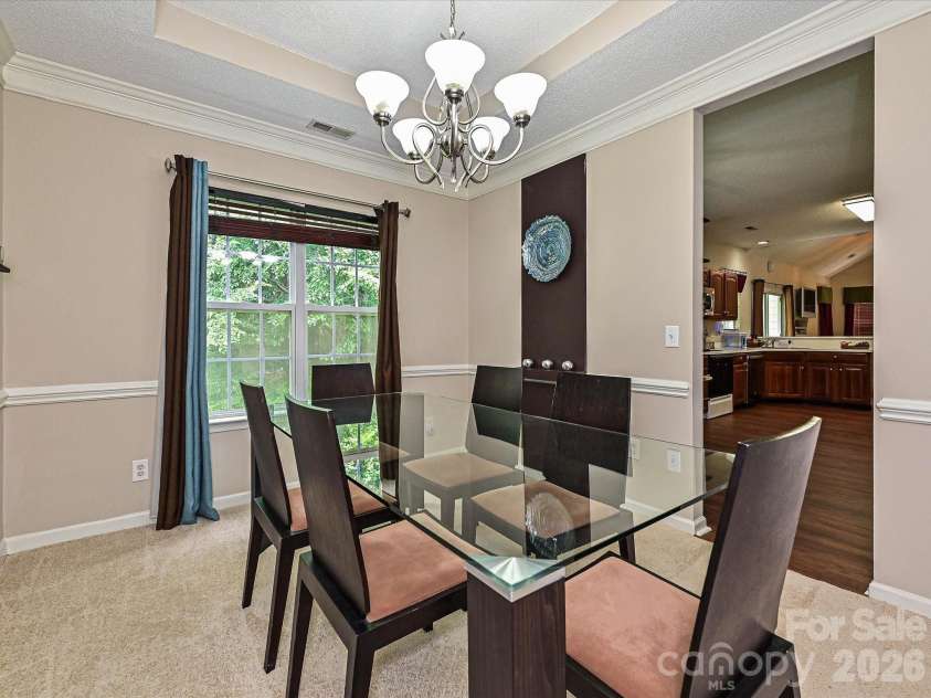 6719 Reedy Creek Road, Charlotte, NC 28215.  MLS# CAR4395097, YatesRealty ID 37005. 