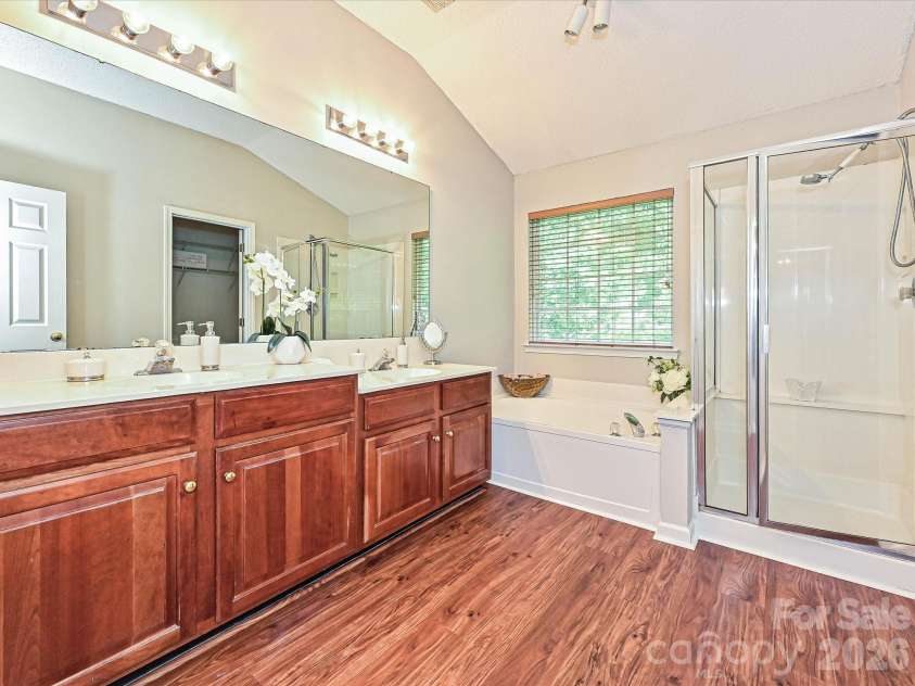 6719 Reedy Creek Road, Charlotte, NC 28215.  MLS# CAR4395097, YatesRealty ID 37005. 