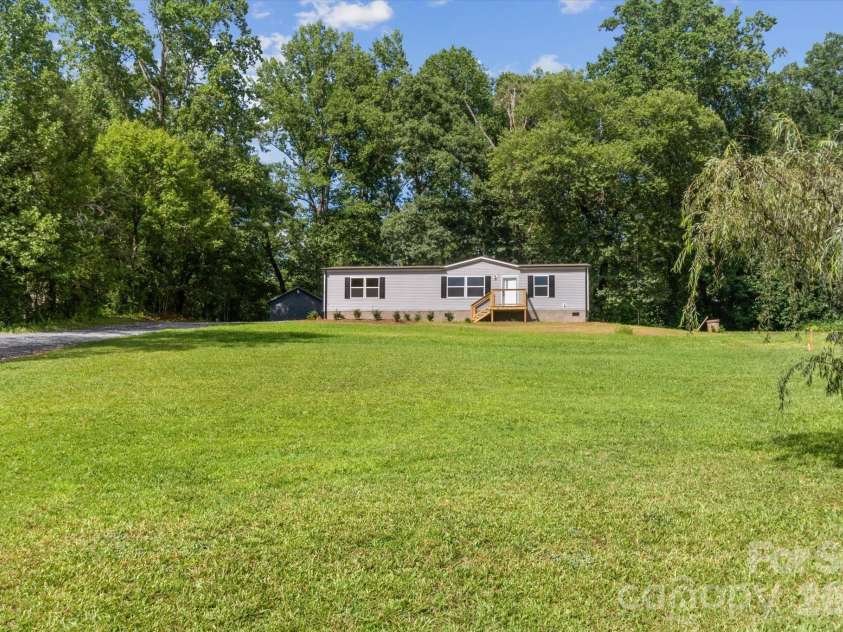 135 Jack Taylor Road, Marion, NC 28752.  MLS# CAR4399296, YatesRealty ID 37006. 