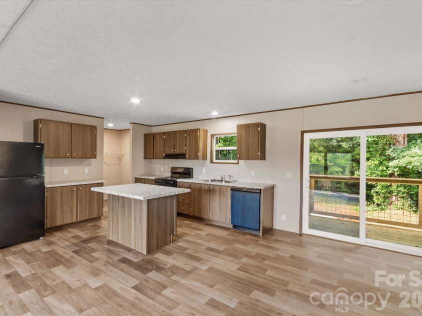135 Jack Taylor Road, Marion, NC 28752.  MLS# CAR4399296, YatesRealty ID 37006. 