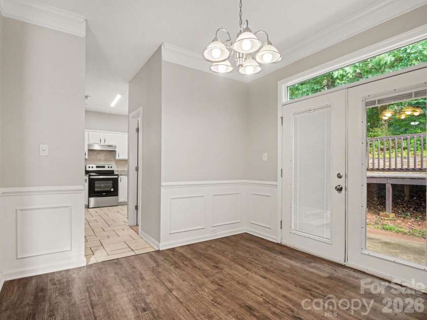 7524 Grabill Drive, Charlotte, NC 28269.  MLS# CAR4391339, YatesRealty ID 37007. 