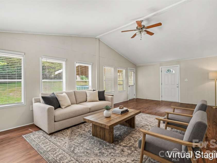 11613 Rimrock Canyon Drive, Charlotte, NC 28226.  MLS# CAR4393969, YatesRealty ID 37009. Virtually staged