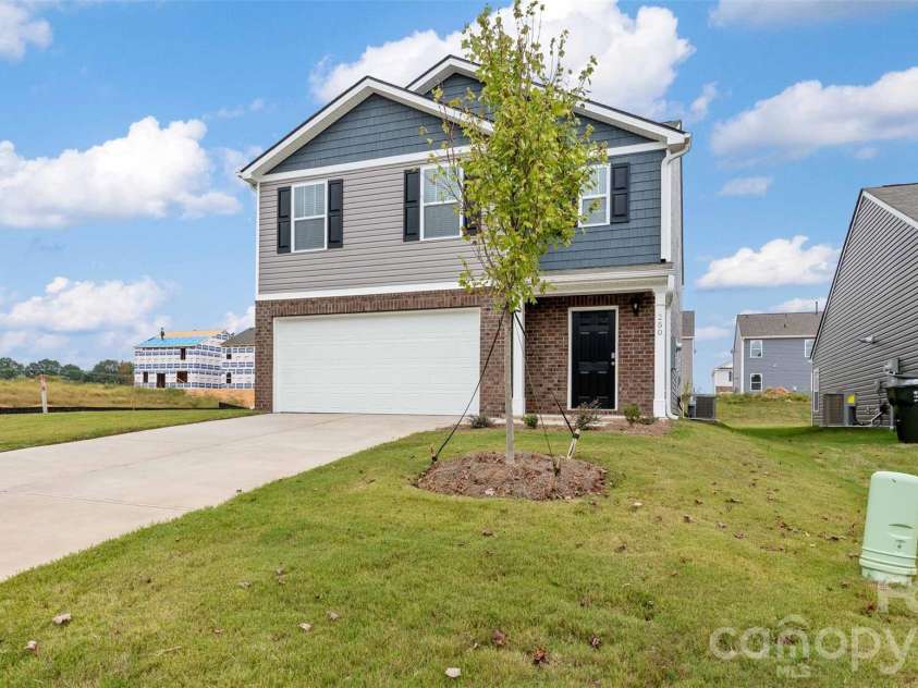 112 Providence Walk Drive, Hendersonville, NC 28792.  MLS# CAR4356082, YatesRealty ID 3701. Photos are representative