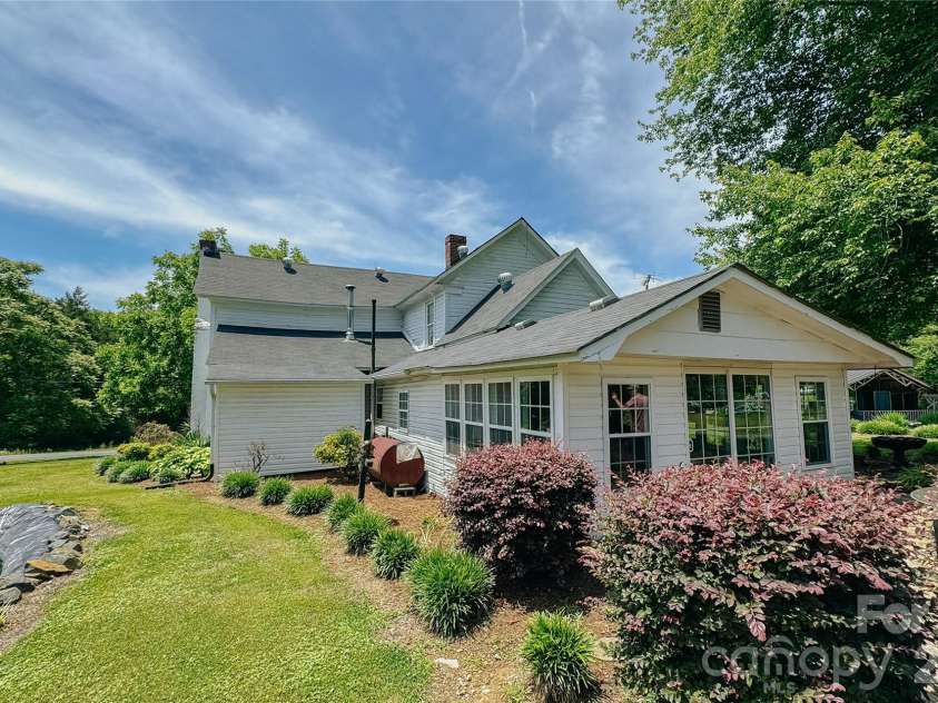 401 Gold Branch Road, Richfield, NC 28137.  MLS# CAR4389226, YatesRealty ID 37010. 