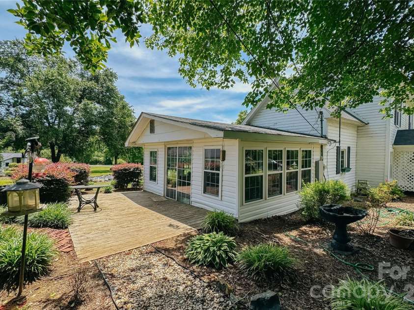 401 Gold Branch Road, Richfield, NC 28137.  MLS# CAR4389226, YatesRealty ID 37010. 