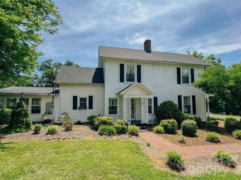 401 Gold Branch Road, Richfield, NC 28137.  MLS# CAR4389226, YatesRealty ID 37010. 