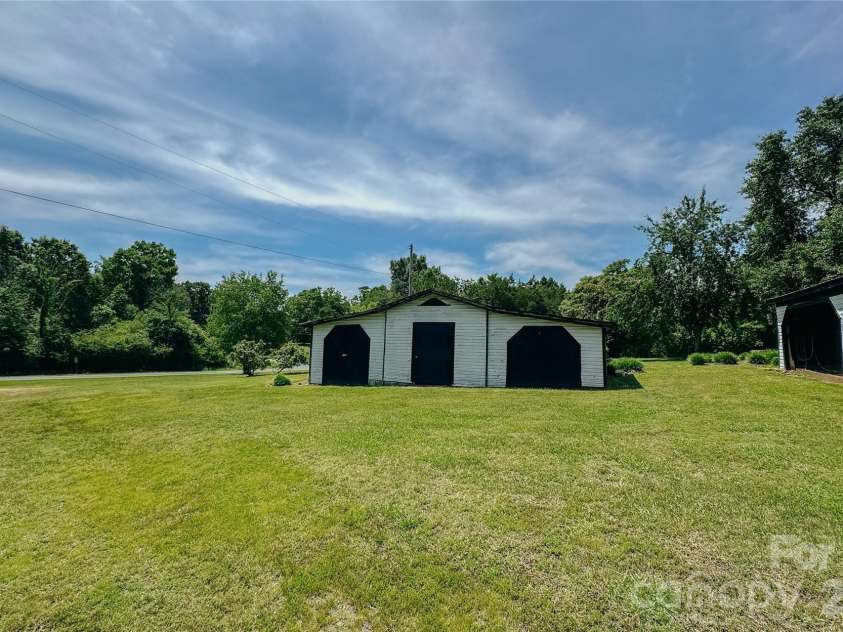 401 Gold Branch Road, Richfield, NC 28137.  MLS# CAR4389226, YatesRealty ID 37010. 