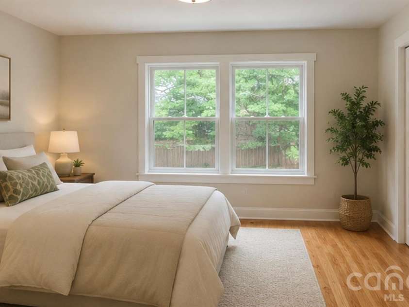 48 Middlemont Avenue, Asheville, NC 28806.  MLS# CAR4403583, YatesRealty ID 37011. 