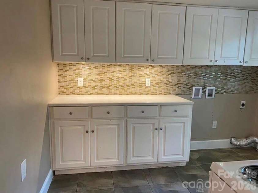 9126 Providence Road, Waxhaw, NC 28173.  MLS# CAR4402899, YatesRealty ID 37012. 