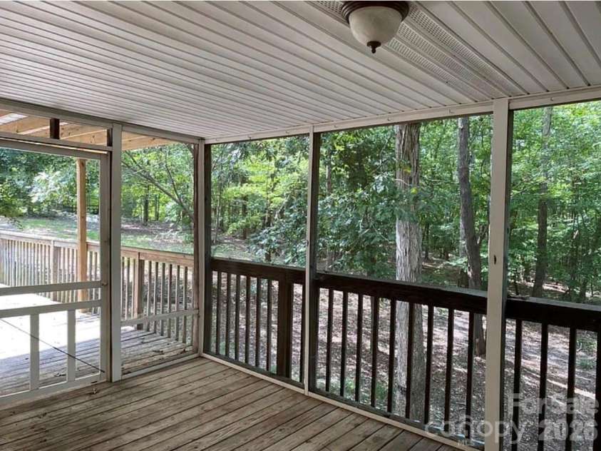 9126 Providence Road, Waxhaw, NC 28173.  MLS# CAR4402899, YatesRealty ID 37012. 