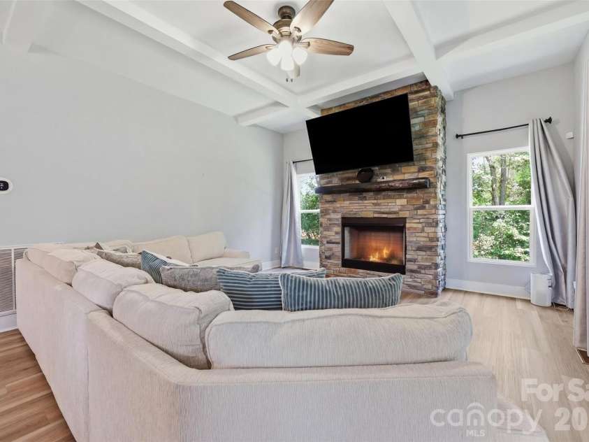 1298 Cole Avenue, Rock Hill, SC 29732.  MLS# CAR4389777, YatesRealty ID 37013. 