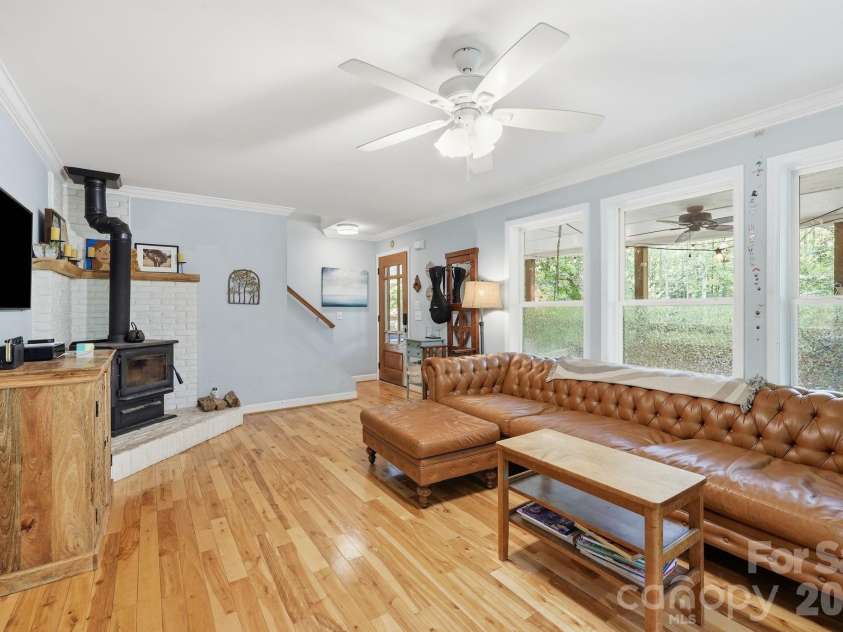 2 Coneflower Court, Black Mountain, NC 28711.  MLS# CAR4400638, YatesRealty ID 37014. 