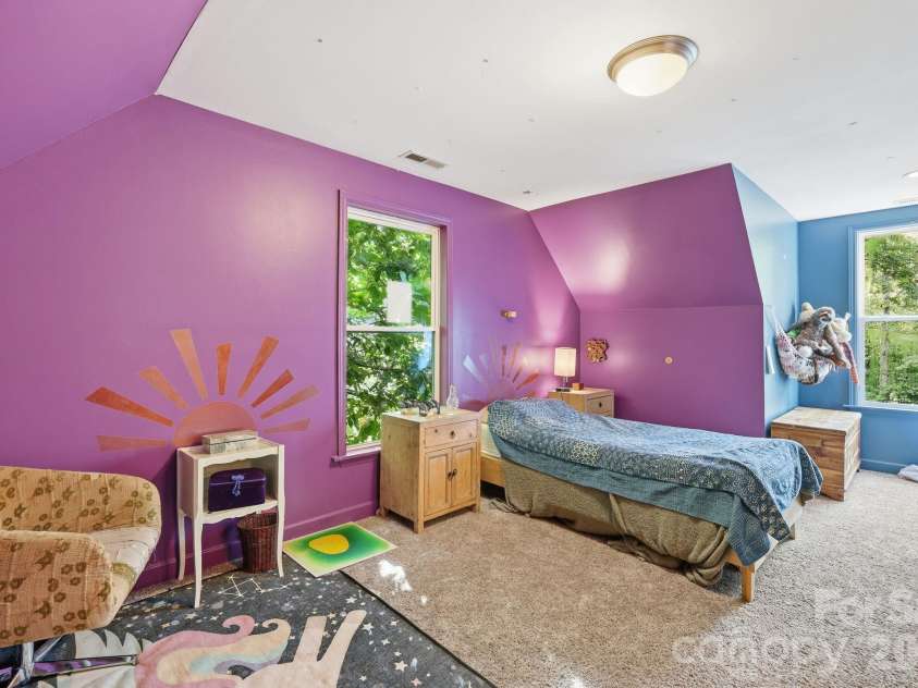 2 Coneflower Court, Black Mountain, NC 28711.  MLS# CAR4400638, YatesRealty ID 37014. 