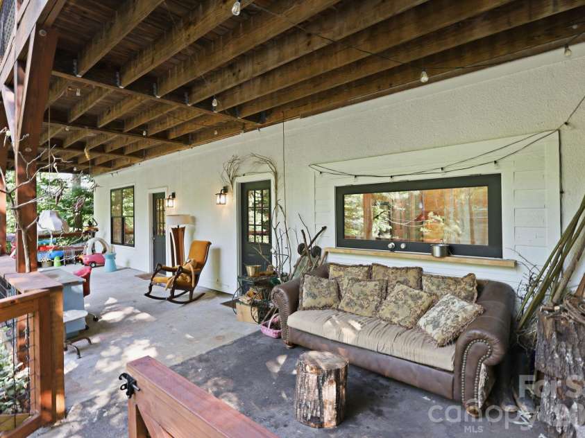 2 Coneflower Court, Black Mountain, NC 28711.  MLS# CAR4400638, YatesRealty ID 37014. 
