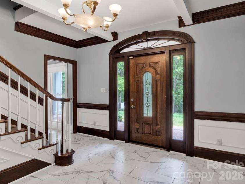 9124 Providence Road, Waxhaw, NC 28173.  MLS# CAR4402587, YatesRealty ID 37015. 