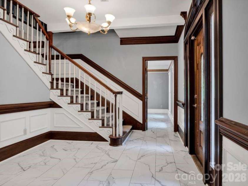 9124 Providence Road, Waxhaw, NC 28173.  MLS# CAR4402587, YatesRealty ID 37015. 