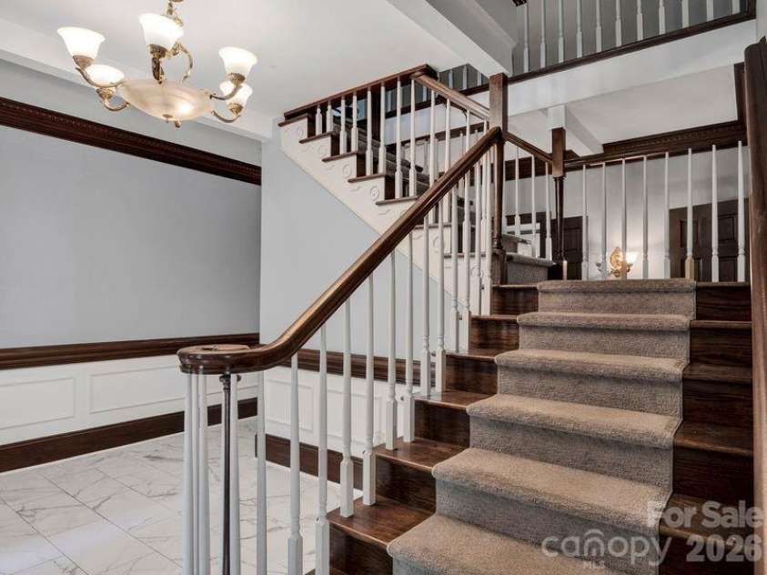 9124 Providence Road, Waxhaw, NC 28173.  MLS# CAR4402587, YatesRealty ID 37015. 