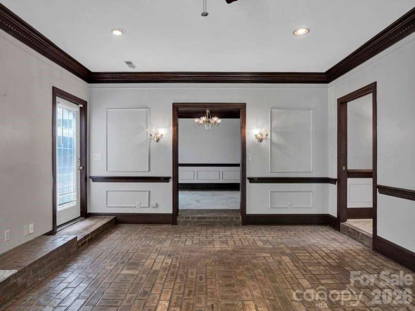 9124 Providence Road, Waxhaw, NC 28173.  MLS# CAR4402587, YatesRealty ID 37015. 