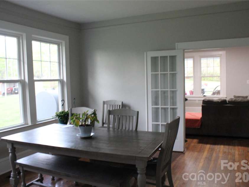 300 Banner Farm Road, Mills River, NC 28759.  MLS# CAR4370427, YatesRealty ID 37017. 