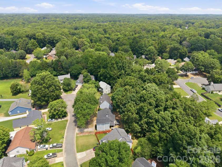 8313 Houndstooth Drive, Charlotte, NC 28227.  MLS# CAR4401386, YatesRealty ID 37018. Arial