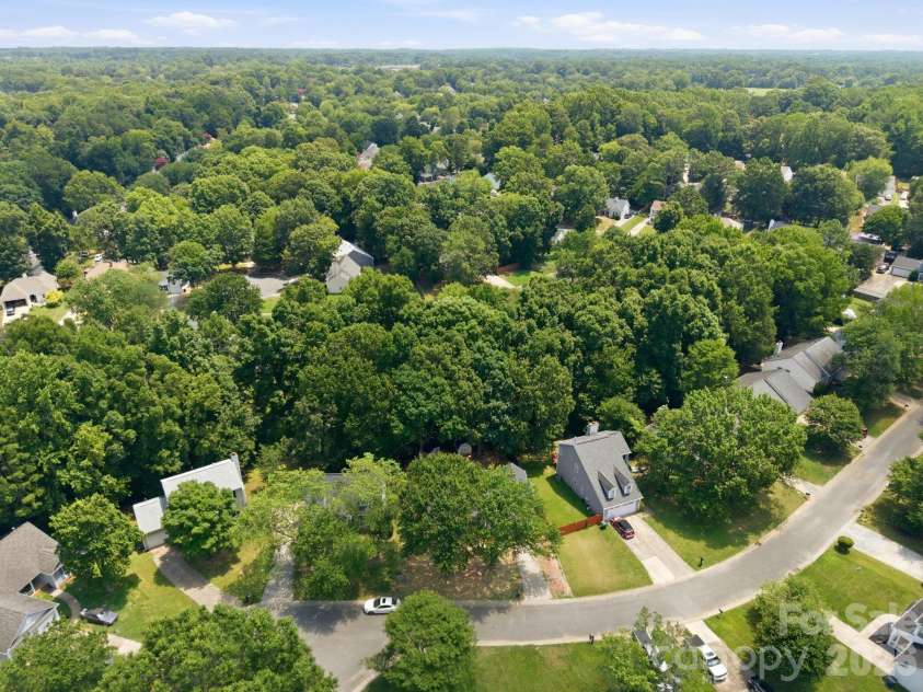 8313 Houndstooth Drive, Charlotte, NC 28227.  MLS# CAR4401386, YatesRealty ID 37018. Arial