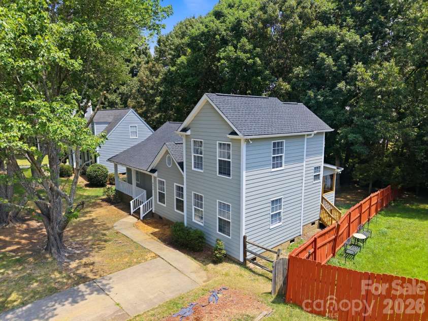 8313 Houndstooth Drive, Charlotte, NC 28227.  MLS# CAR4401386, YatesRealty ID 37018. Exterior/Side View