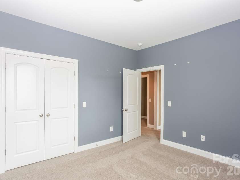 205 Centurion Lane, Mount Holly, NC 28120.  MLS# CAR4404151, YatesRealty ID 37019. 