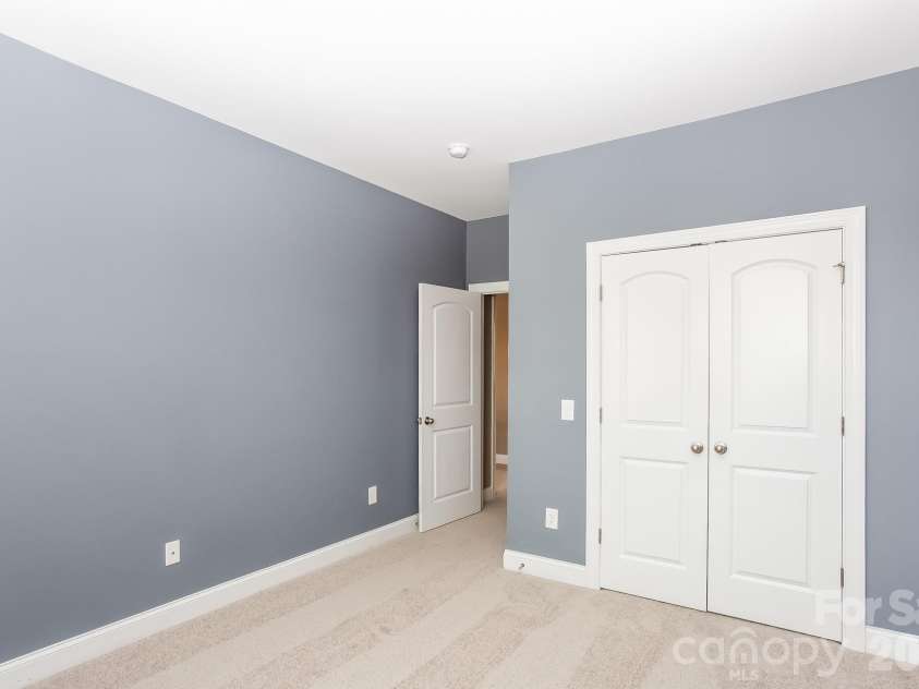 205 Centurion Lane, Mount Holly, NC 28120.  MLS# CAR4404151, YatesRealty ID 37019. 