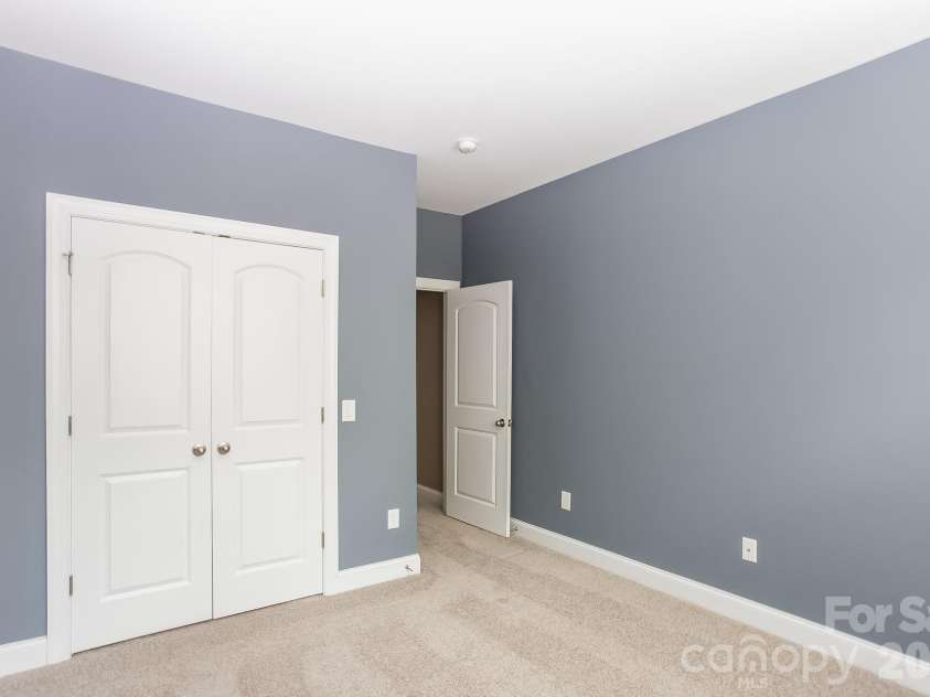 205 Centurion Lane, Mount Holly, NC 28120.  MLS# CAR4404151, YatesRealty ID 37019. 